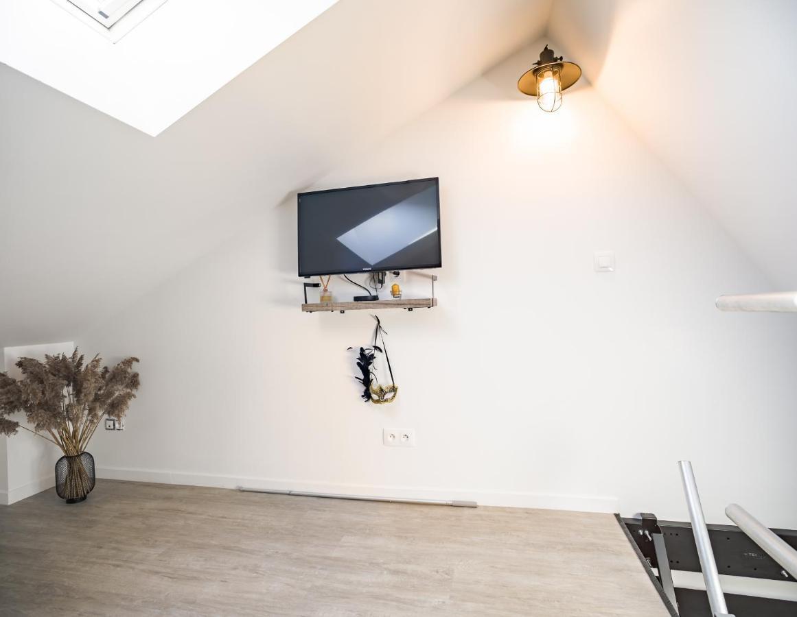 트루아 Loft Avec Jardin Et Parking Prive 아파트 외부 사진